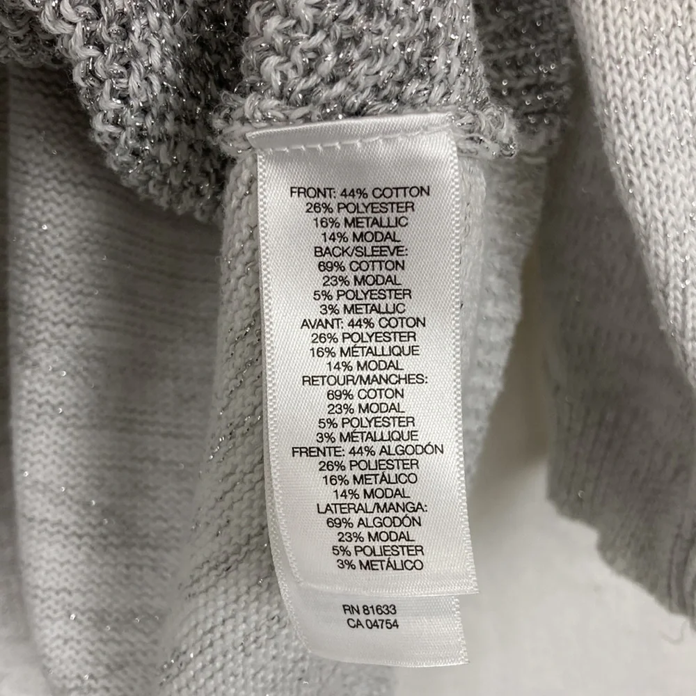Kenneth Cole Women’s Raglan Silver Gray Sparkle Sweater sz Small